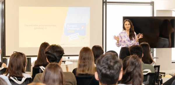 Yelo Bank-ın “Summer Challenge” yay təcrübə proqramı başladı - FOTOLAR
