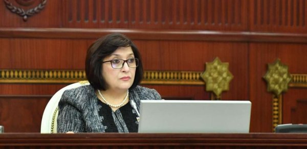 Sahibə Qafarova MM-in son iclasında niyə iştirak etmir?
