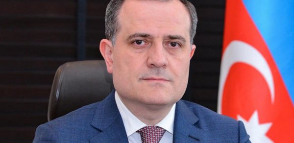 Ceyhun Bayramov Rusiyaya rəsmi səfərə yola düşüb