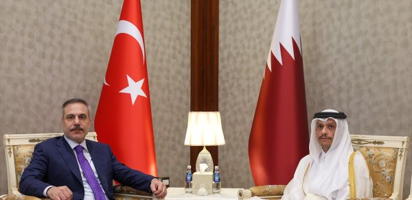 Hakan Fidan Qətərin Baş naziri ilə görüşüb