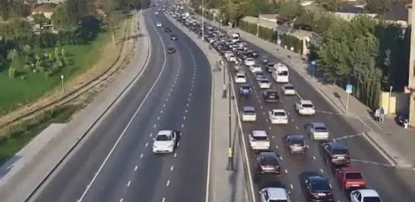 Bakıda bu yollarda sıxlıq var - SİYAHI