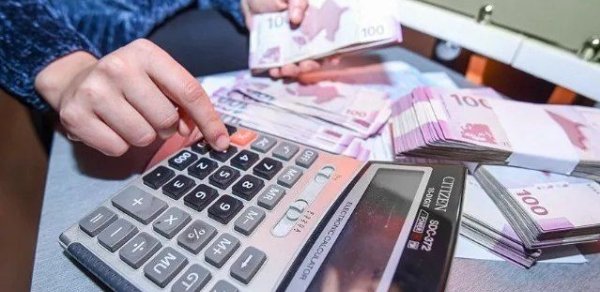 Azərbaycanda bu tibb işçilərinin maaşlarına əlavələrin müddəti uzadıldı