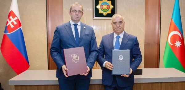 Azərbaycan və Slovakiya arasında saziş imzalanıb - FOTO