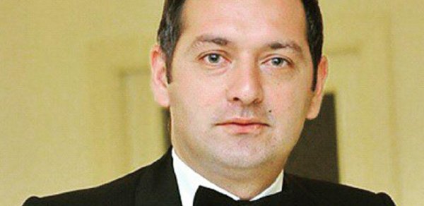 Elnur Kərimovu sancan ilan öldü, aktyorun vəziyyəti açıqlandı
