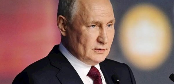 Putin miqrantlarla bağlı qanunu sərtləşdirdi