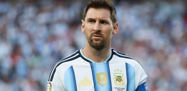 Messi heyətdən çıxarıldı