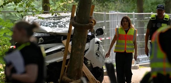 Berlində terror aktında şübhəli bilinən şəxs polis əməliyyatı zamanı güllələndi