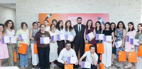 Unibank jurnalistlər üçün təlim təşkil etdi - FOTOLAR
