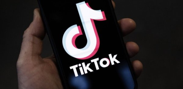 TikTok-da baxış yığmaq xəstəliyi həbslə yekunlaşır - Psixoloqdan açıqlama