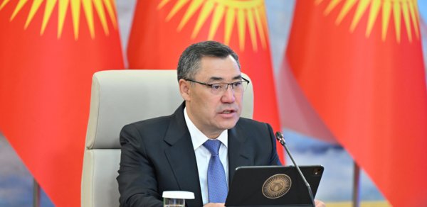 Sadır Japarov “Heydər Əliyev” ordeni ilə təltif edildi