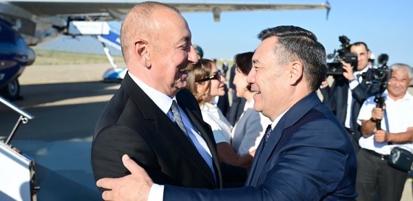Prezidentin Qırğızıstan səfərindən - Görüntülər