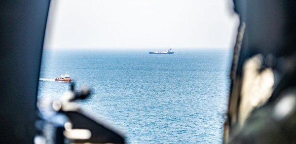 İran mətbuatı: Hörmüz boğazında MQ-9 tipli PUA vurulub
