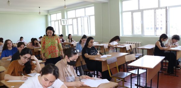Bakı Qızlar Universitetinin müəllimlərinin taleyi necə olacaq?