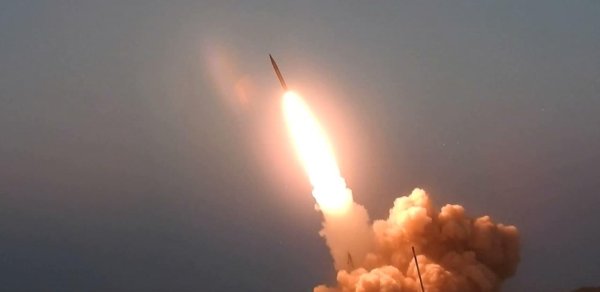 Yaponiya və Cənubi Koreyada həyəcan: Şimali Koreya raket buraxdı