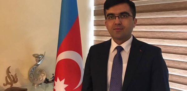 Dalaşanları ayırarkən öldürülən Azər vəkilin qardaşı imiş - Foto