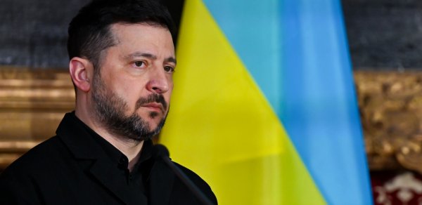 Zelenski: Rusiya Odessanın enerji infrastrukturuna sərt zərbə endirib