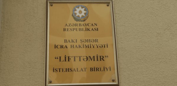 Yeni Günəşli qəsəbəsində binanın lifti işləmir - VİDEO