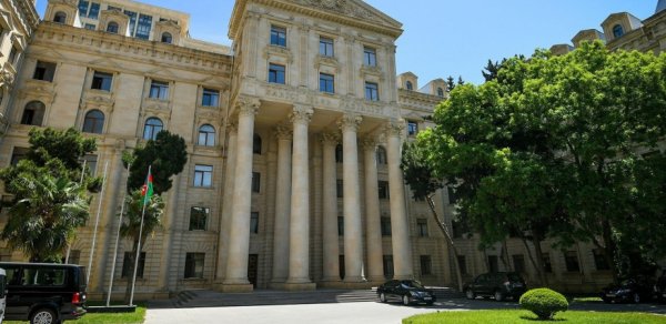 Azərbaycan XİN Ekvadoru Milli Günü münasibətilə təbrik edib