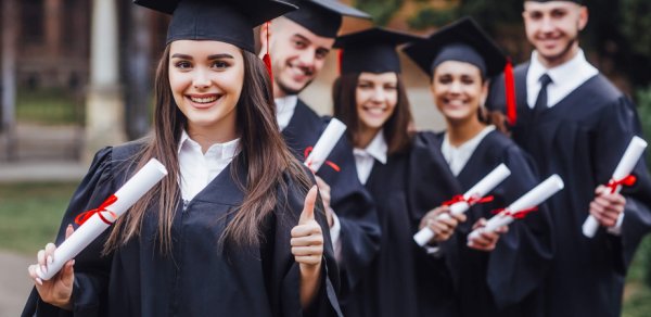 Birinci kurs tələbələrinin yaşadığı əsas problem -“Universitetlər bunu etməlidir”