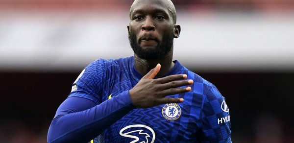 "Fənərbaxça" dünya şöhrətli hücumçunu transfer edir