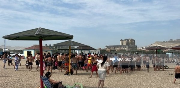 Şıxov çimərliyində iki qadın dənizdə boğuldu