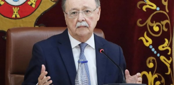Seuta meri: Şəhərdə 10 minə qədər miqrant qalır