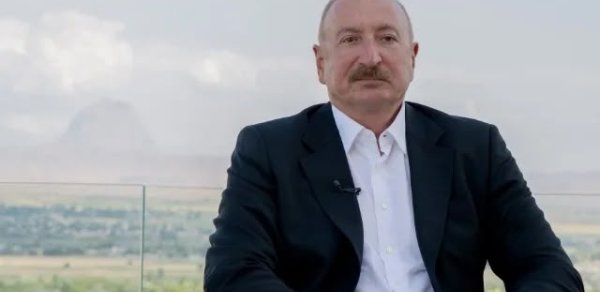 İlham Əliyev Azərbaycan Televiziyasına müsahibə verdi - FOTOLAR