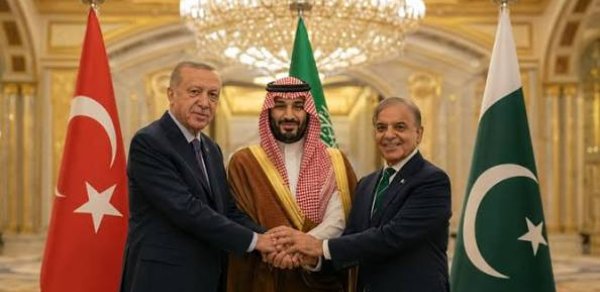 "Məkkə sazişi"nə o ölkə də qoşulmaq istəyib - Səudiyyə Ərəbistanı "yox" deyib