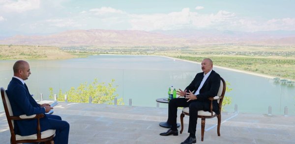 Naxçıvanın strateji əhəmiyyəti və hərbi potensialı