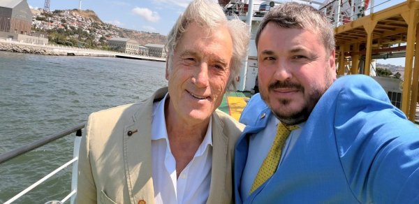 Ukraynanın sabiq prezidenti Viktor Yuşşenko Bakıya gəlib