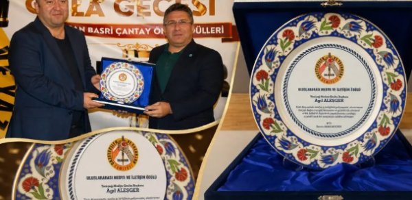 Aqil Ələsgər Türkiyədə “Beynəlxalq Media və Kommunikasiya Mükafatı”na layiq görüldü - FOTO