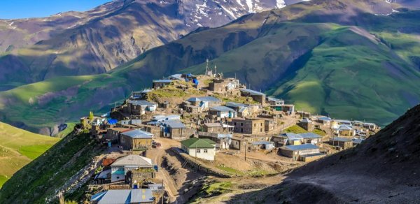 Azərbaycanda "Turizm kəndi" konsepsiyası üzrə normativ hüquqi baza yaradılacaq