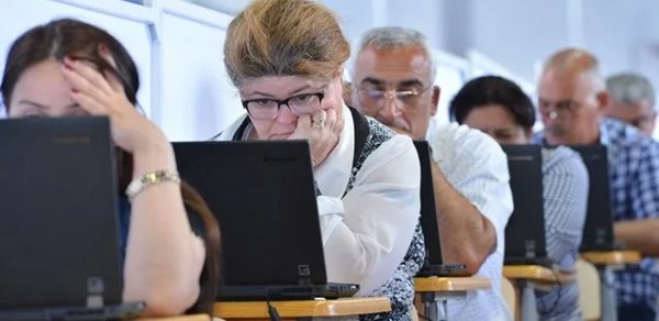 Elektron sənəd qəbulunun müddəti uzadıldı