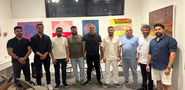 Vaşinqtonda “Tənhalığın Sədaları” adlı rəsm sərgisi keçirilib – FOTOLAR