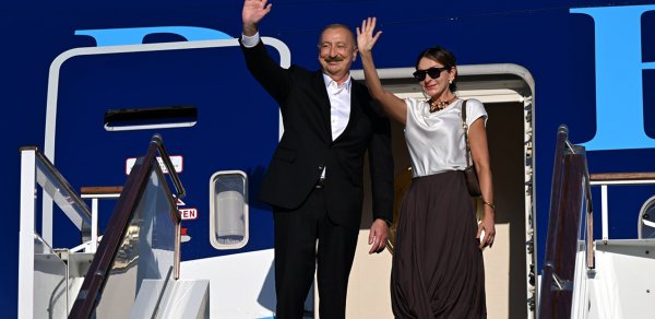 Prezidentin Özbəkistan səfəri başa çatdı - Fotolar