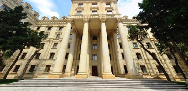 Azərbaycan XİN Uruqvayı təbrik edib