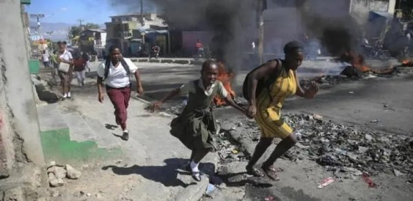 Haitidə qanlı basqın: 47 nəfər öldürüldü