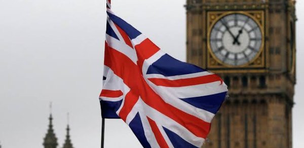 Rusiya Böyük Britaniyanın hərbi obyektlərinə zərbə endirməklə hədələyib