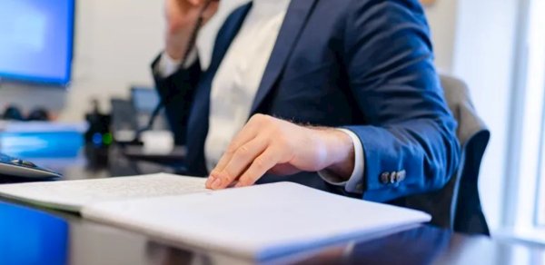 Xaricdə təhsil şirkəti sizi aldadıbsa, nə etməlisiniz? - Açıqlama