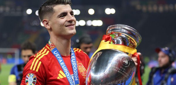 Bir zamanların ulduz futbolçusu ikinci liqa klubuna transfer olundu