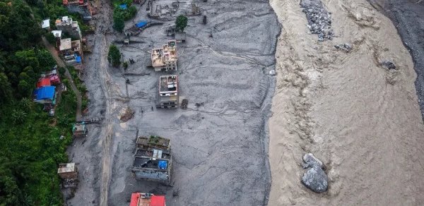 Nepalda daşqın nəticəsində ölənlərin sayı 668-ə çatıb