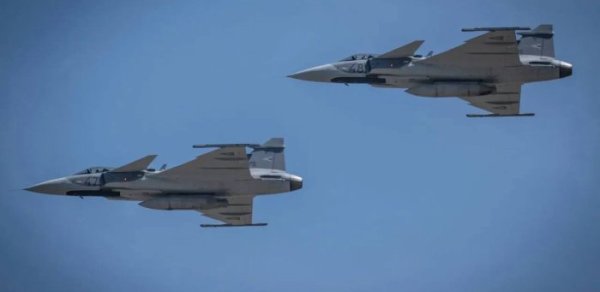 24 yaşlı gənc oğlan aerodromdan təyyarə qaçırdı