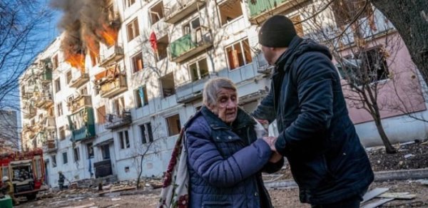 Rusiya Xarkov vilayətində dinc sakinlərə zərbə endirdi – Ölənlər var