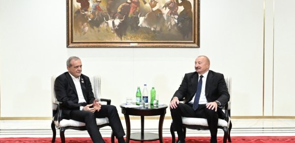 Pezeşkian: İran Azərbaycanla bütün sahələrdə münasibətləri genişləndirməkdə maraqlıdır