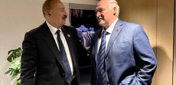 İlham Əliyev Lukaşenko ilə söhbət etdi