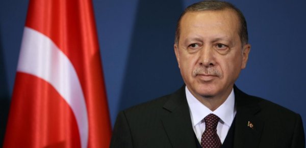 Ərdoğan: Orta Dəhlizin Azərbaycan üzərindən inkişafına çalışırıq