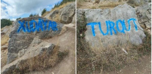 Şuşada turistlər qaya daşlarının üzərini yazıblar