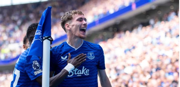 "Everton" Ceyms Qarnerin "Çelsi"yə transferinə razılıq vermədi
