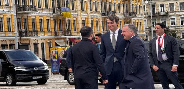 Zelenskinin Kiyevdə Stiv Uitkoff və Cared Kuşnerlə görüşü başlayıb