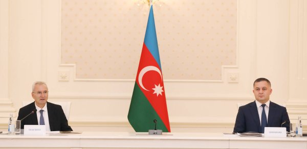 “Maarifçi”lər Məhkəmə-Hüquq Şurasının Aparat rəhbəri ilə görüşdü